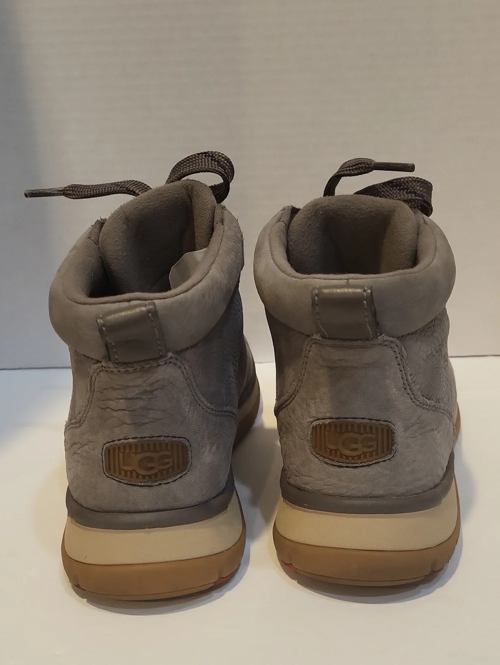 UGG Women's Lakesider Ankle Sneaker Boots Thunder Cloud Gray Size 8